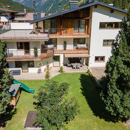 Gletscher-Landhaus Brunnenkogel Санкт-Леонгард-ім-Пітцталь Екстер'єр фото