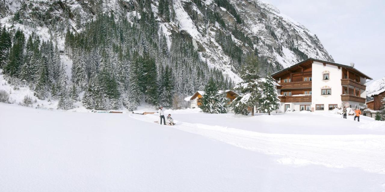 Gletscher-Landhaus Brunnenkogel Санкт-Леонгард-ім-Пітцталь Екстер'єр фото